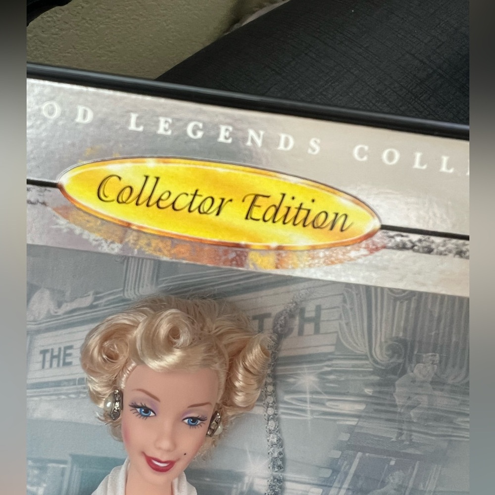 Barbie Doll as Marilyn Monroe in The Seven Year Itch. - Picture 12 of 13